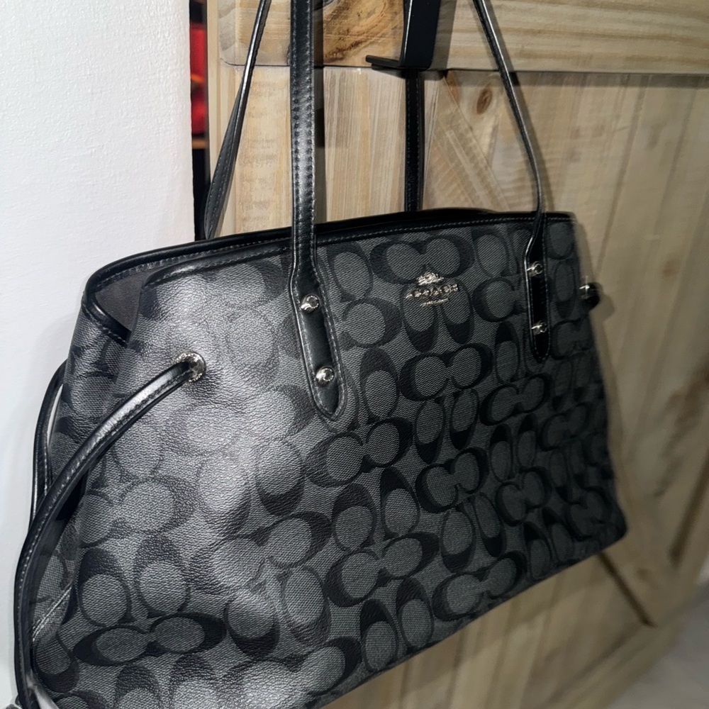 COACH Drawstring Carryall in Signature Canvas - Picture 5 of 9